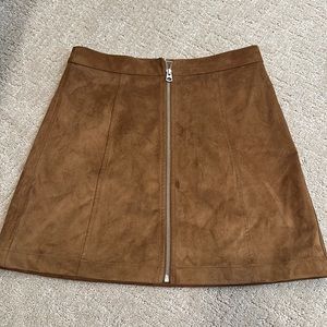 Wilfred free suede tan mini skirt size 10